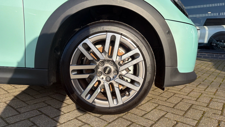 MINI Cooper 1.5 C Sport [Level 1] 3dr Auto Petrol Hatchback